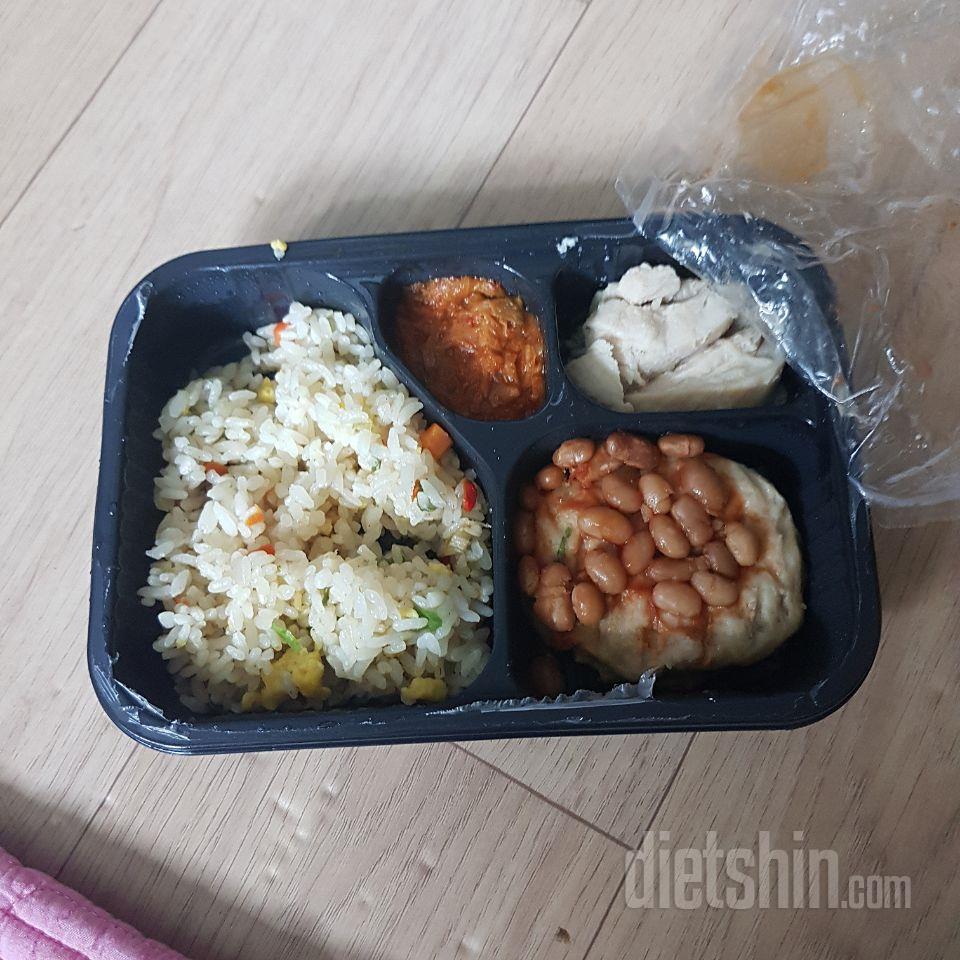 맛있어요!! 볶음밥이랑 시래기밥도 맛