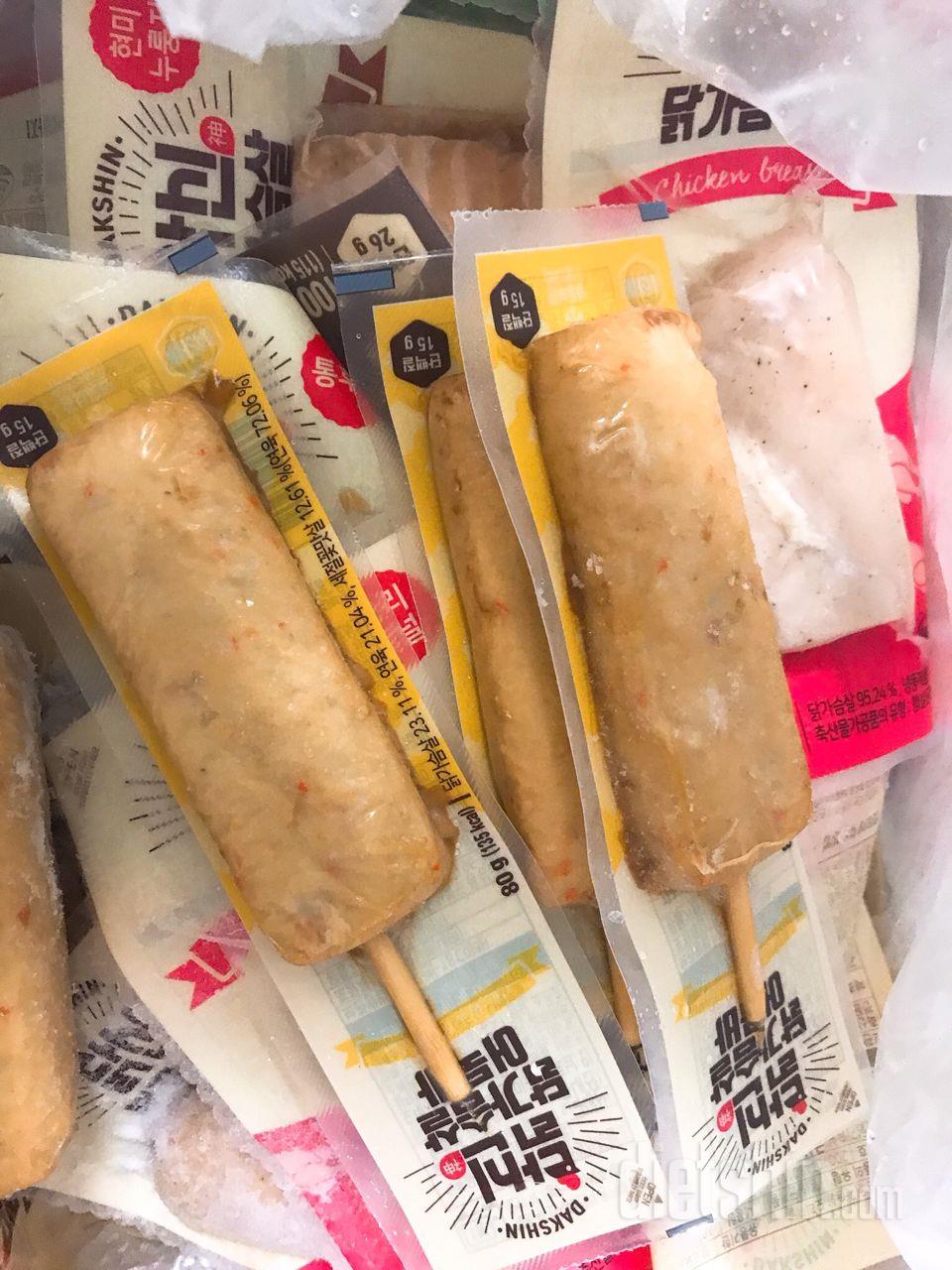 닭가슴살핫바는 저번에 따로 주문해먹어