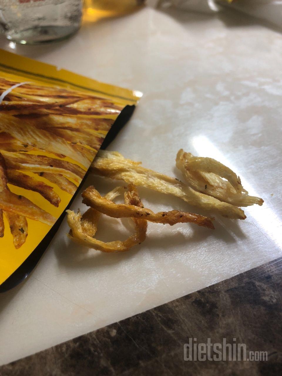 미쳤어요 진짜 맛있어요. 생선 잘 못