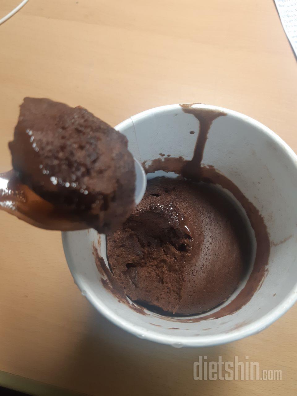 그냥 맛있다. 긱사생이고 냉장고가 없