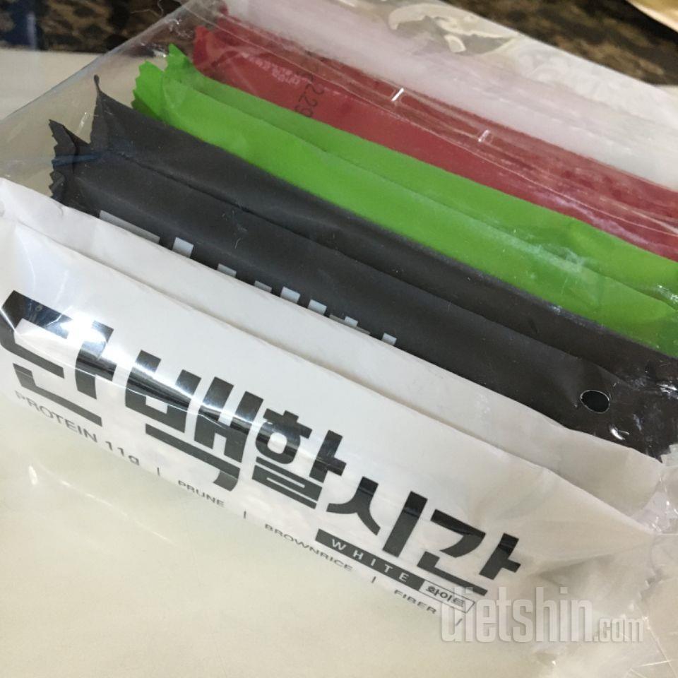 퇴근후 수영을 하는데 배가 너무 고파