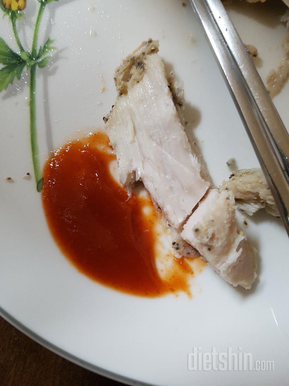 처음 먹어보는데 살짝 김치맛이나는거같