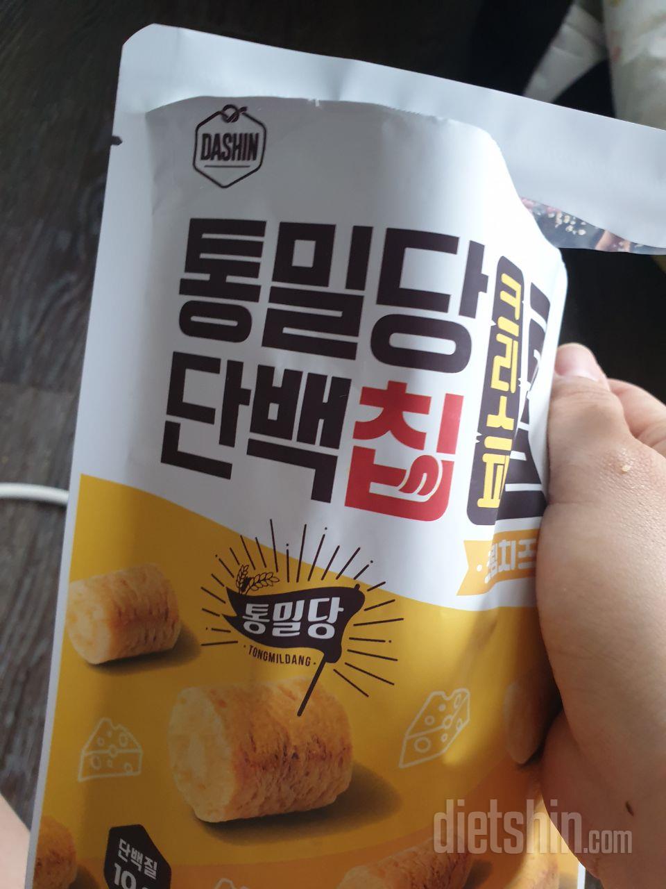 이.과자 특히.. 치즈크림맛? 정말