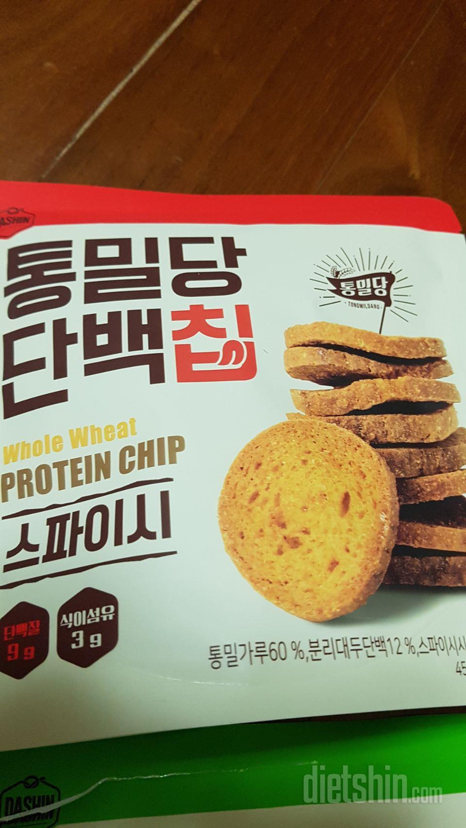 자극적이지 않고 담백하고  순한 맛에