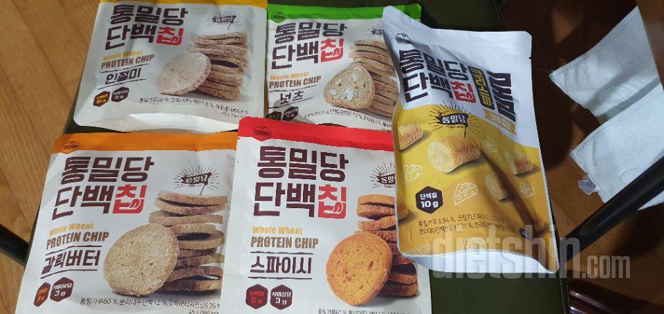 크리스피롤 완전 맛있어요ㅠㅠ 고소하고