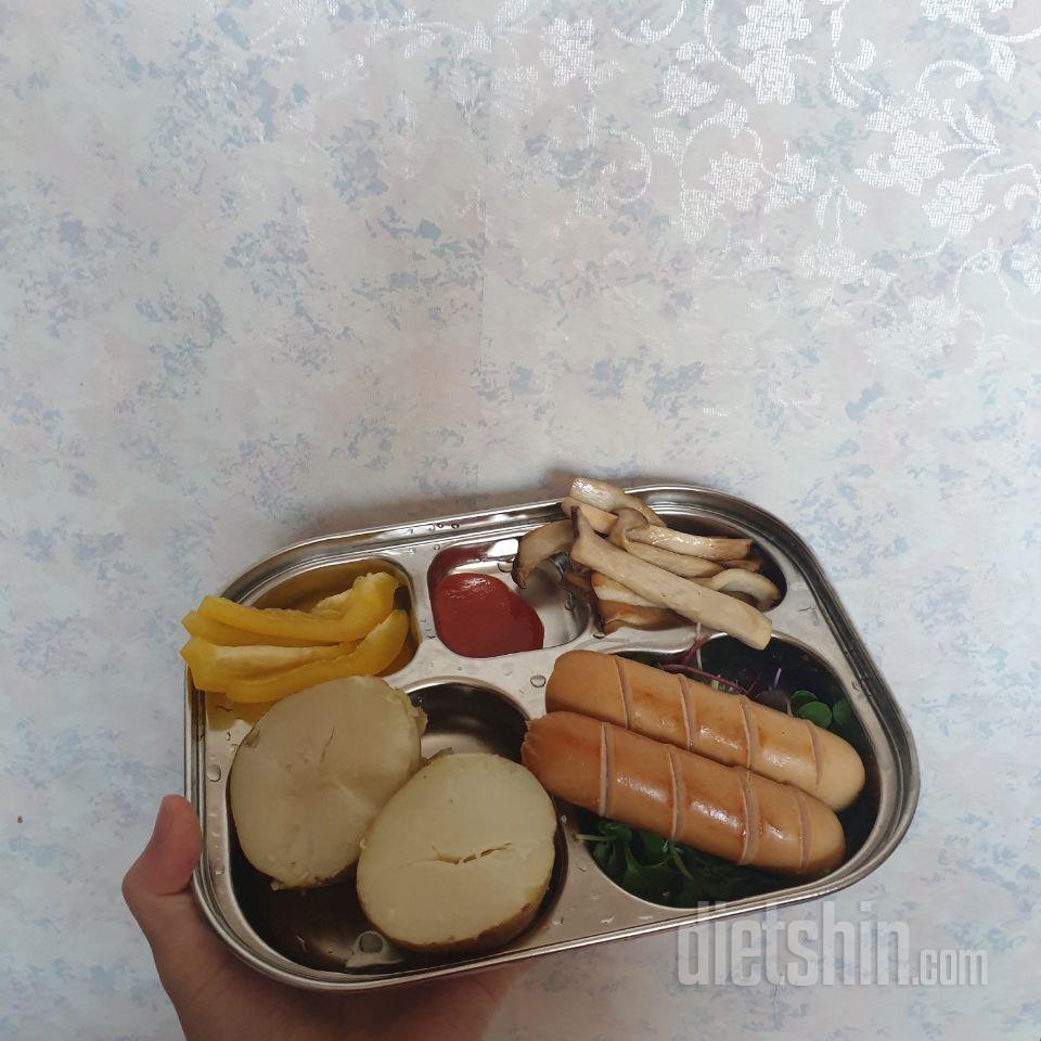 전 닭신 닭가슴살이 제일 맛있어서 이