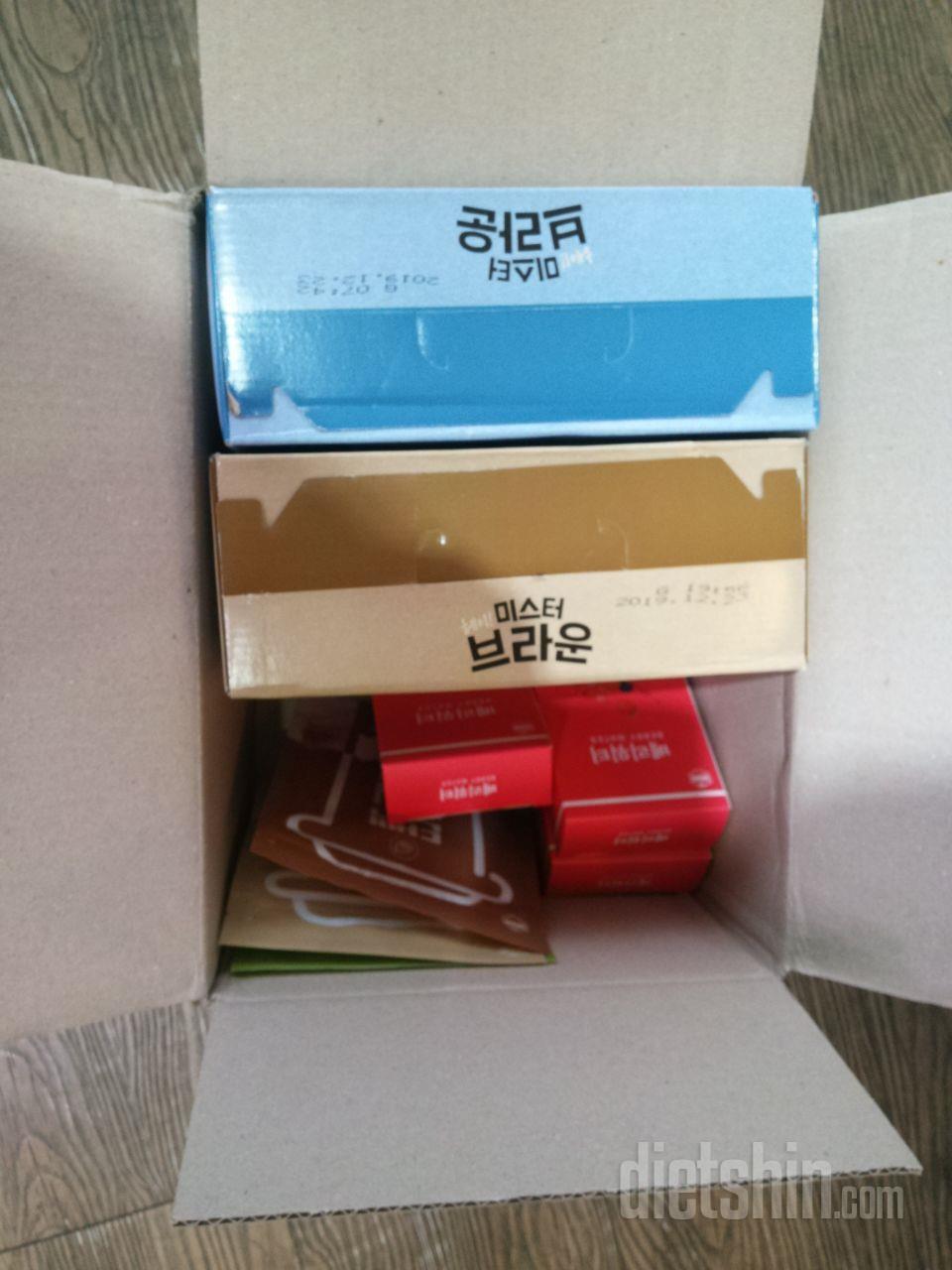 늦게평가하네요~~ 택배잘받아서 잘먹어
