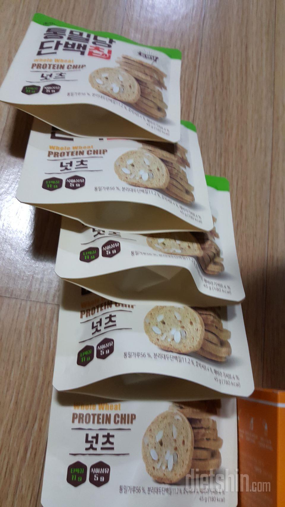 진선미 에서 진으로 뽑은 
말차 쿠키