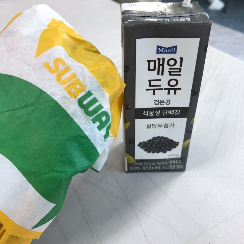 01월 04일(점심 425kcal)