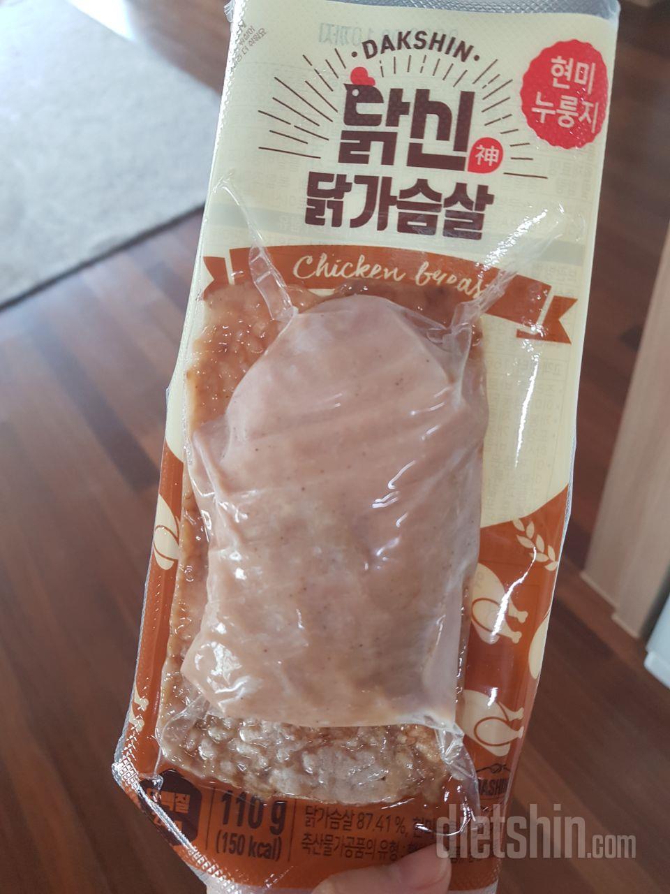 닭가슴살이 퍽퍽하지 않고 넘 맛있어요