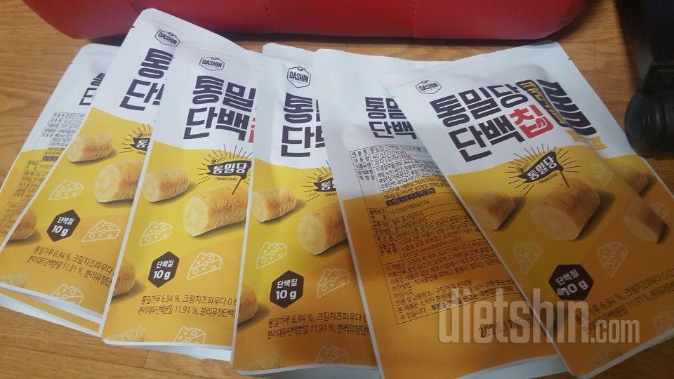새로운거길래 사봤는데 맛있네요>_<