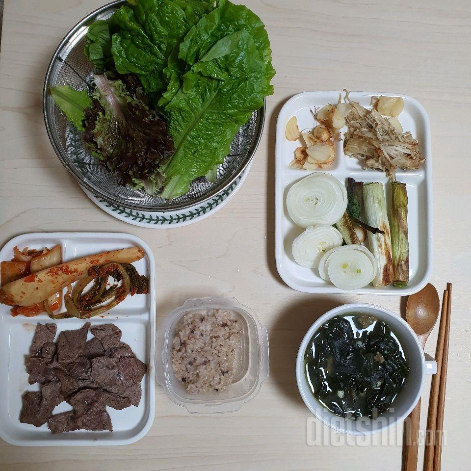 02월 01일( 점심식사 721kcal)