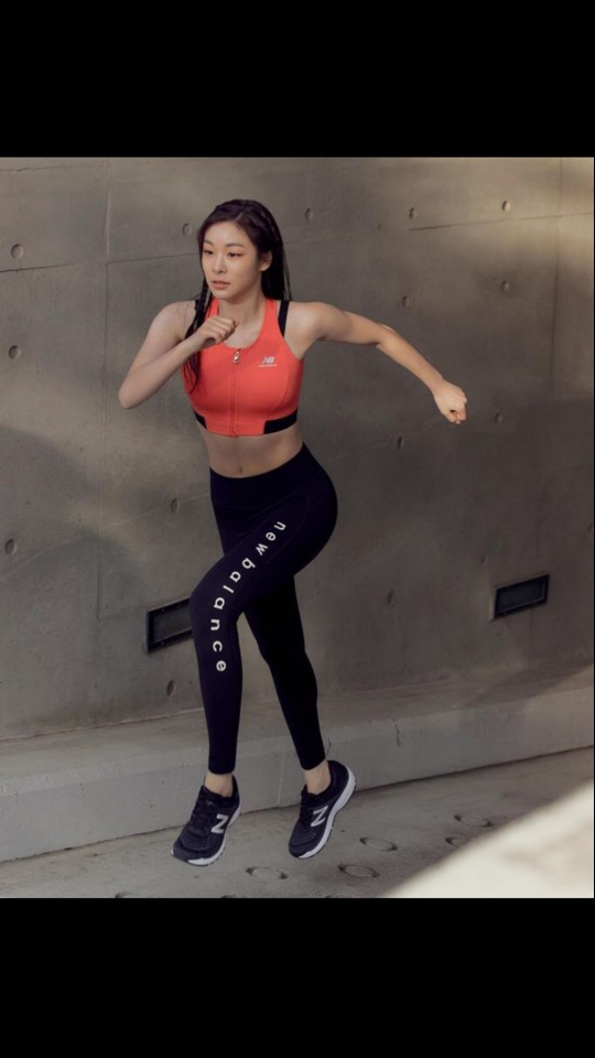 뉴발란스 김연아