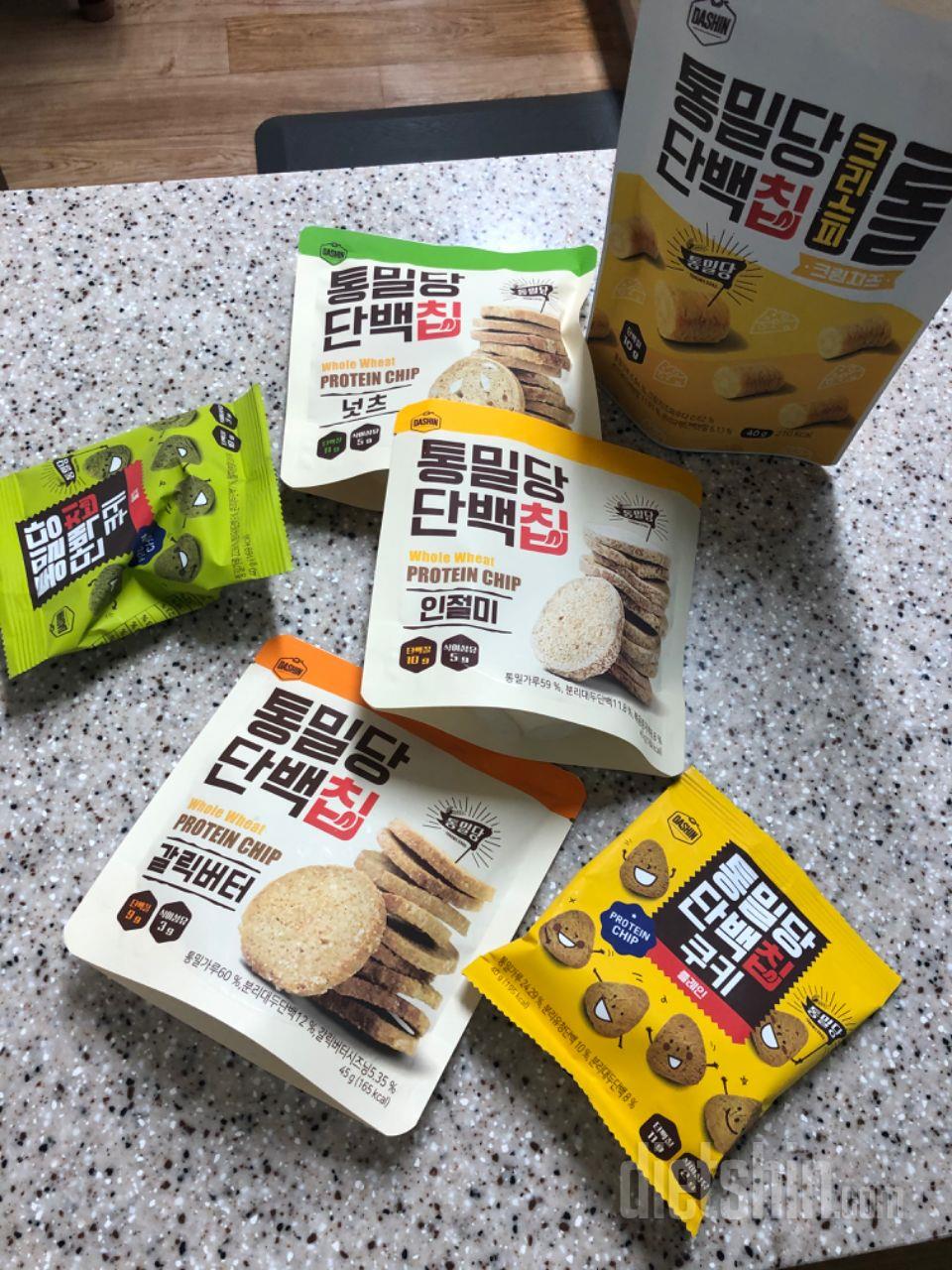 모든 맛을 먹어본건 아닌데 말차와 크