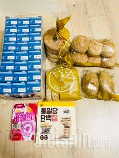 생각보다 작지만 맛있을 것처럼 생겼네