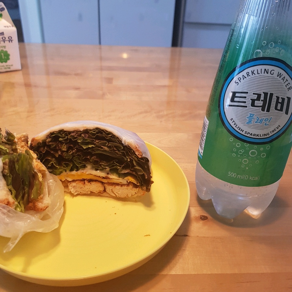 03월 16일( 점심식사 518kcal)