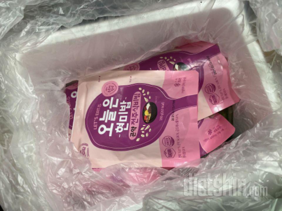 잘받았습니다.
아이스박스에 포장도 잘