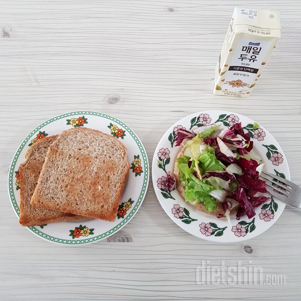 빵은 맛있어요~ 예전에 카카오빵 먹었