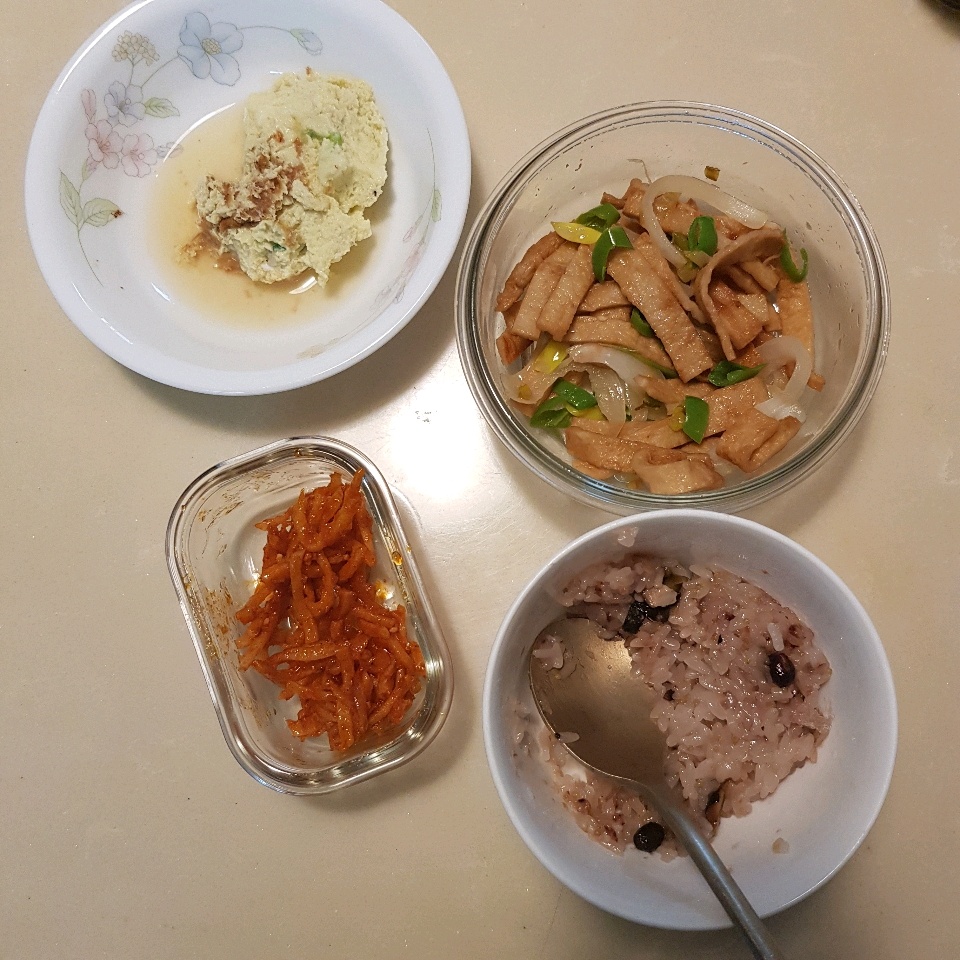 03월 23일( 아침식사 216kcal)