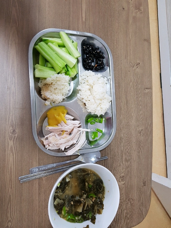 04월 23일( 아침식사 629kcal)