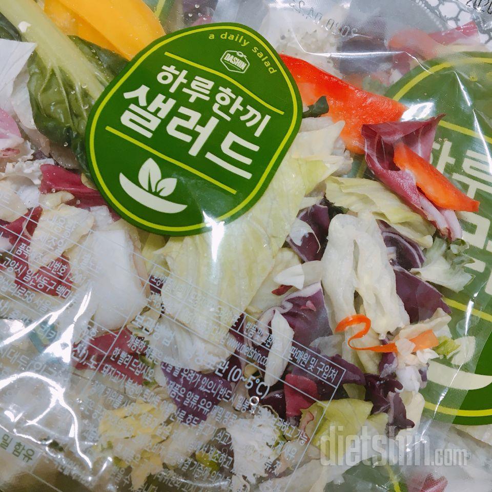 채소가 골고루 들어 있고, 맛도 좋아