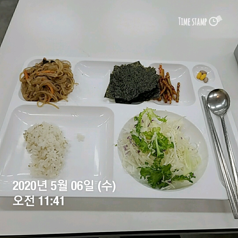 05월 06일( 점심식사 656kcal)