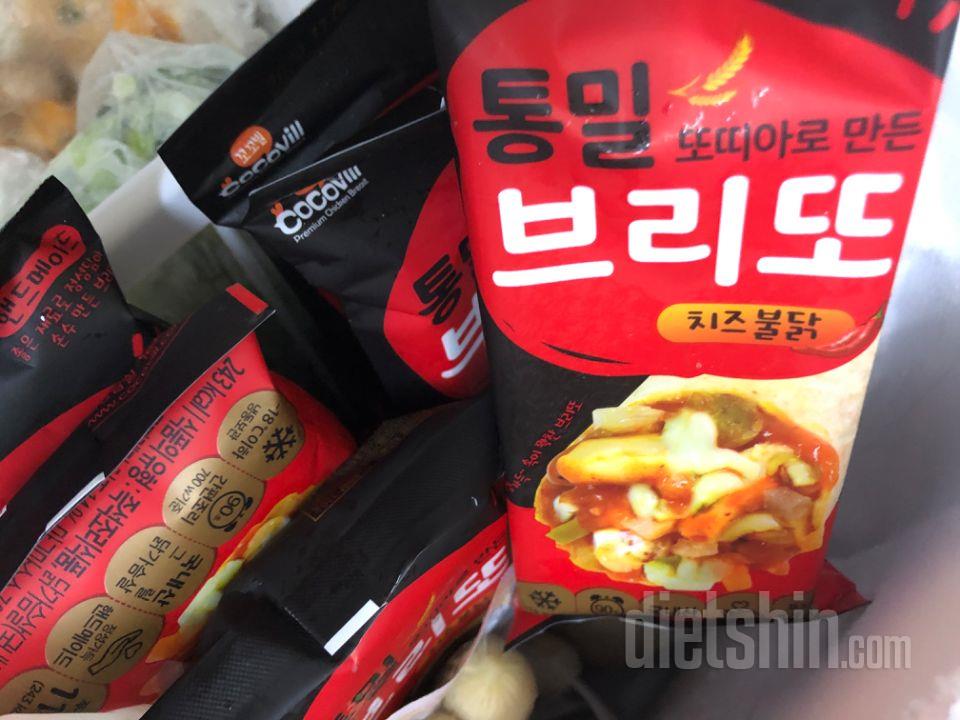 불닭브리또 너무 맛있게 먹었어서 재주