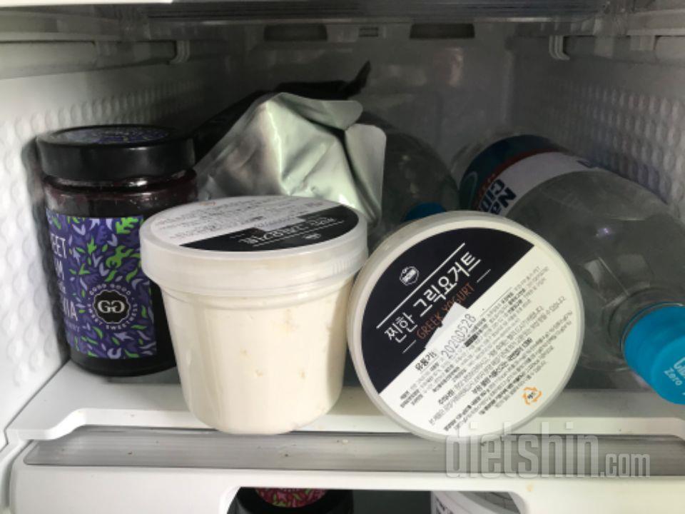 생각했던거 보다 맛있어요 토스트에 딱