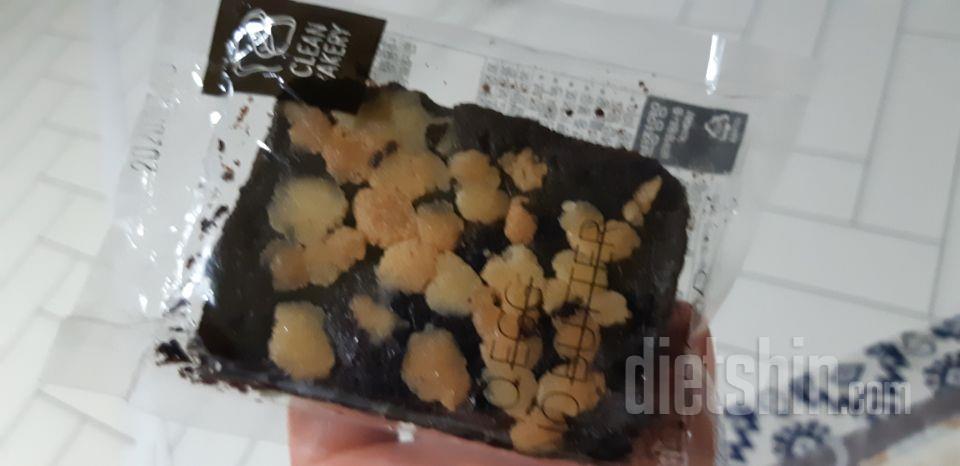 바삭하고 쫀득한 식감인줄 알았는데
쫀