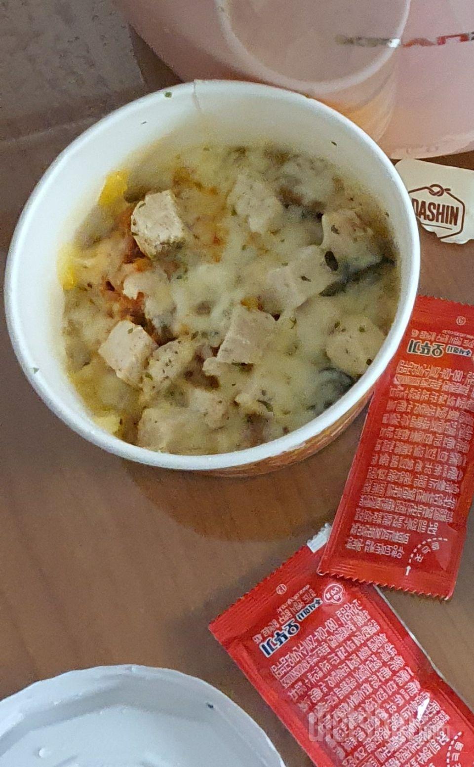 처음 시켜봤는데 맛있어요!