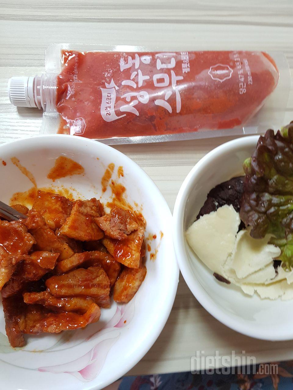 재료 그대로 맛이 느껴지고 부담스럽거