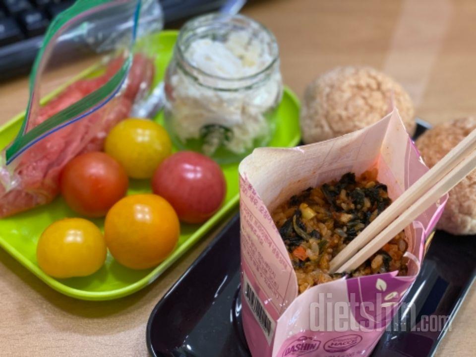 곤약전주비빔밥 최고예요. 넘 맛있어요