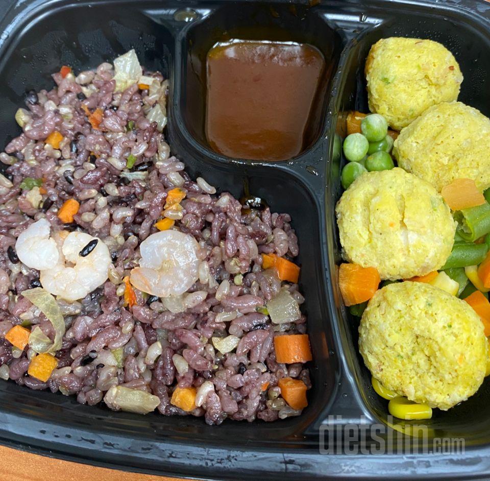 맛있어요!!! 다른 도시락보다 건강한