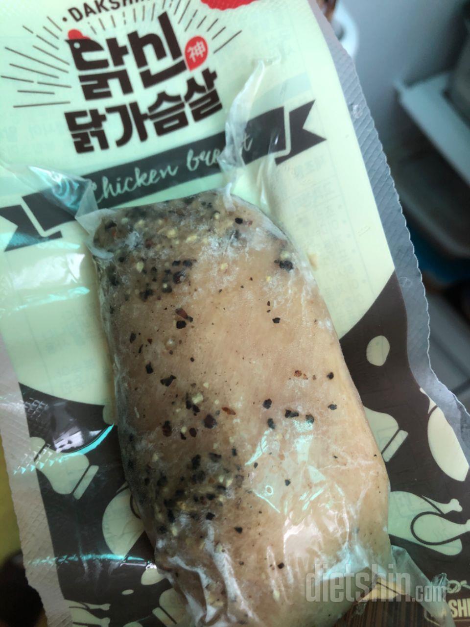 맛있어요!!
전자렌지 돌렸다가 구워먹