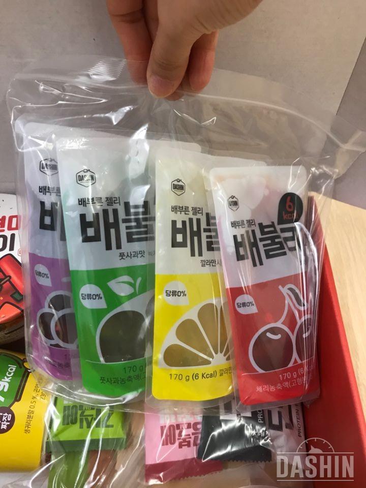 칼로리 낮은거 신기하네요. 포도맛 먼