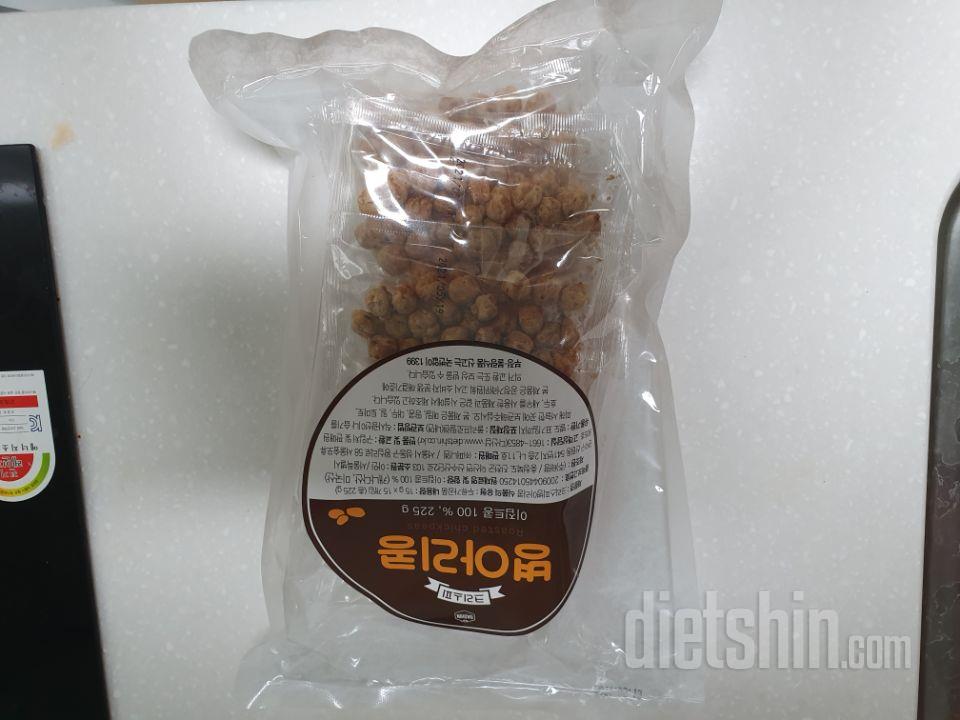 생각보다 더더욱 단백해요
저는 약간