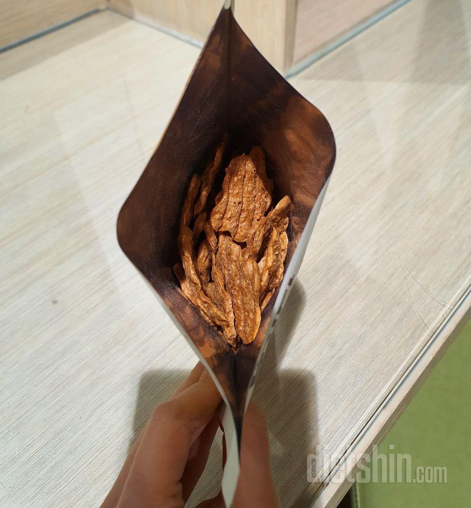맛있어요!
바삭바삭하니 과자같아서 허