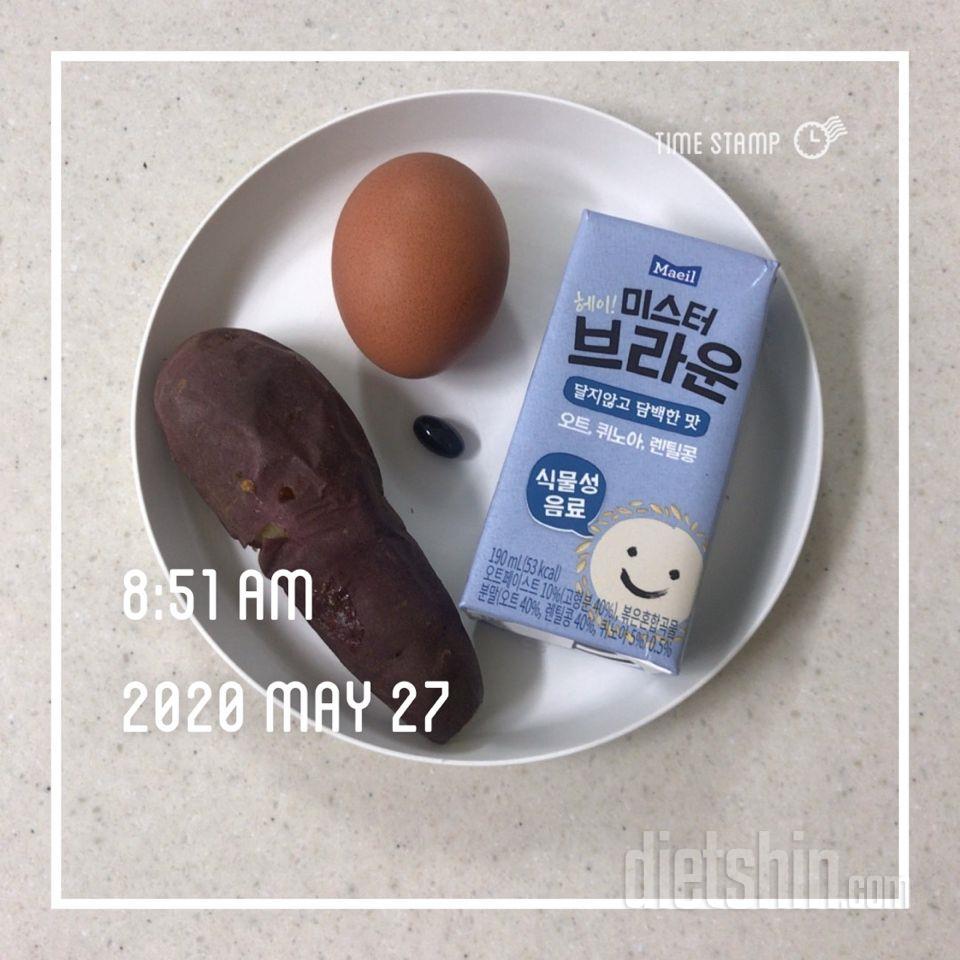 부드럽고 고소한 귀리우유~ 맛이 강하