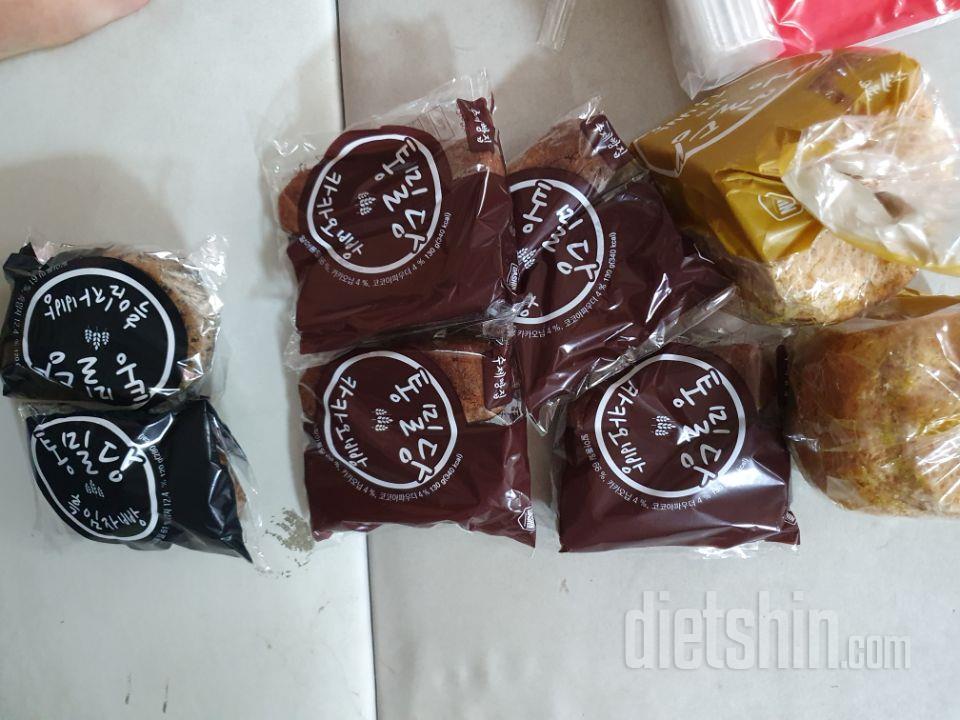 다른곳빵 먹어도 항상 돌아오네요.
냉