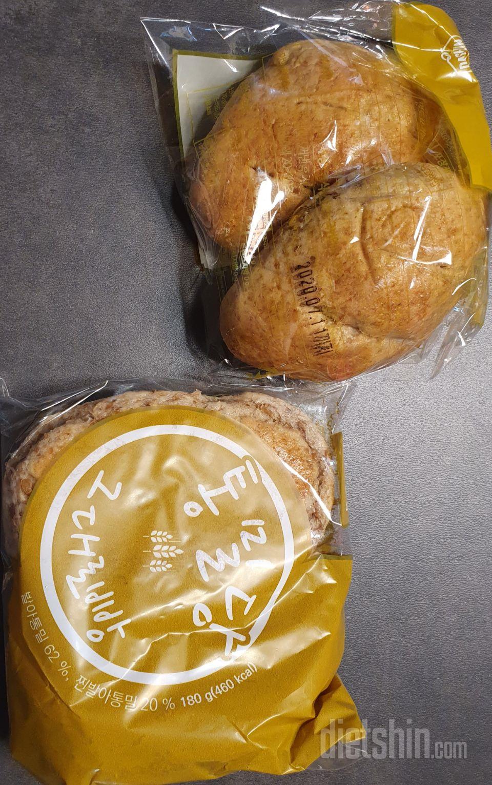 의외로 맛있어요.
기대안했는데 씹을수