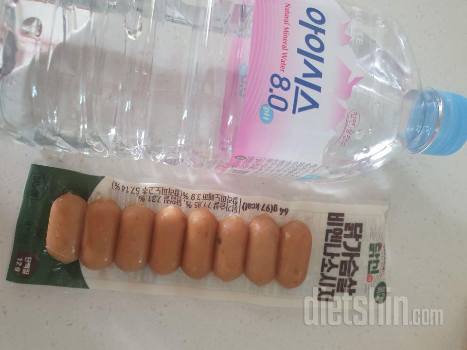 현미볼만 먹어봤는데 현미볼은 맛있네요