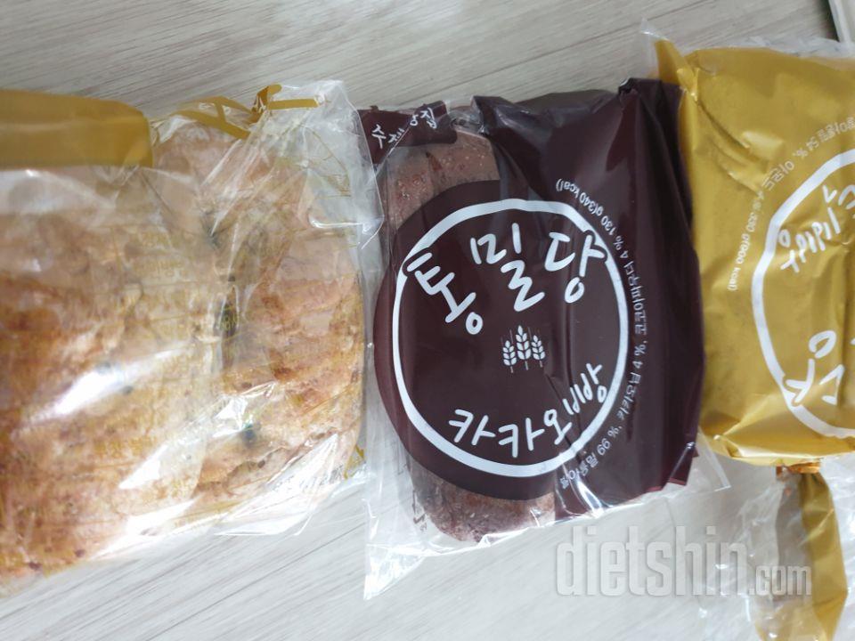 빵이 단백하니 맛나
재구매했습니다