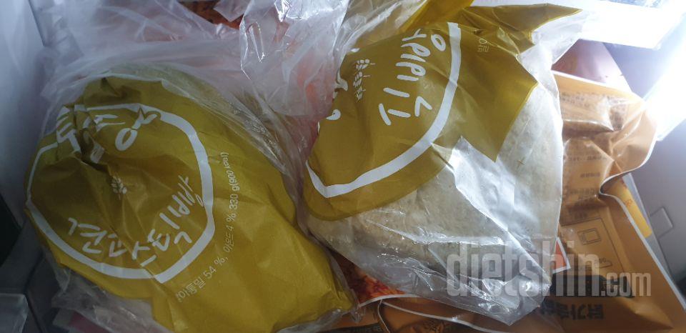 최고죠. 전자레인지에 데우면 통밀향이