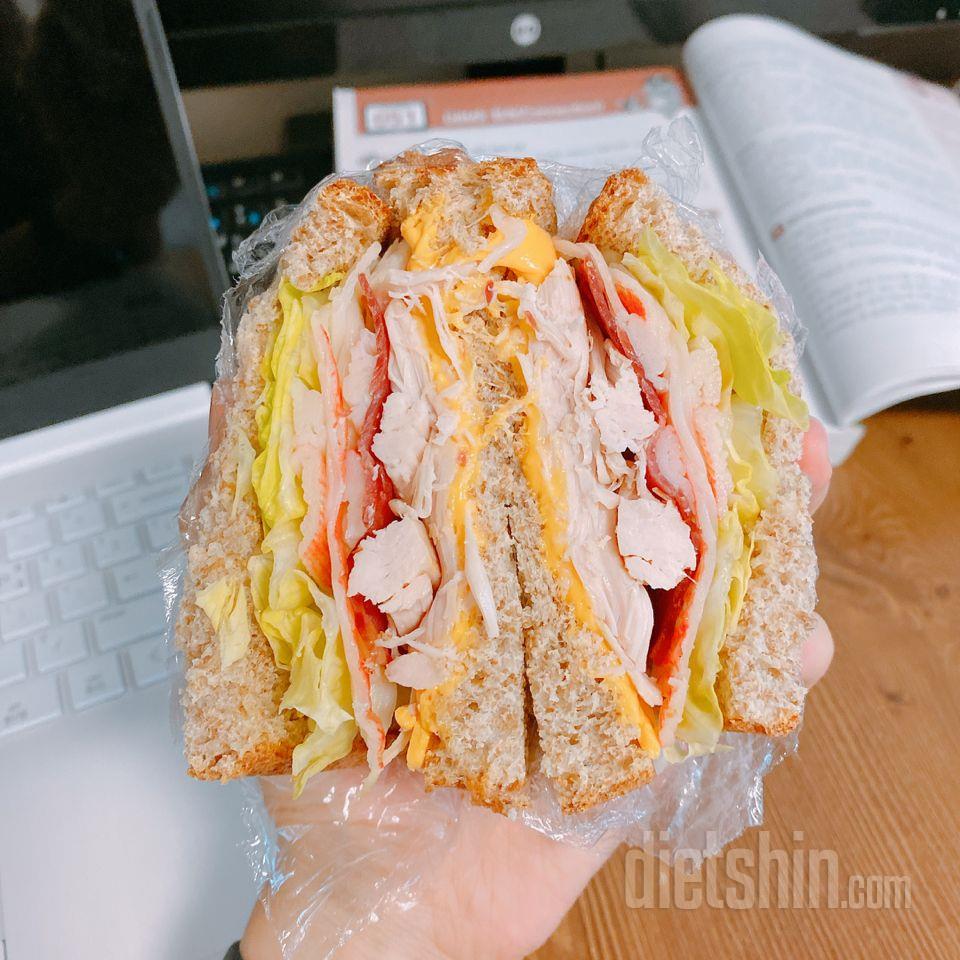 다이어트중에 빵은 절대ㅜ못먹을줄 알았