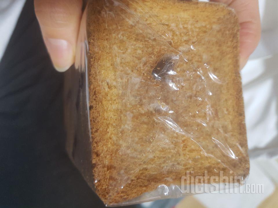 전에 구매했던것보다 토스트가 더 많이