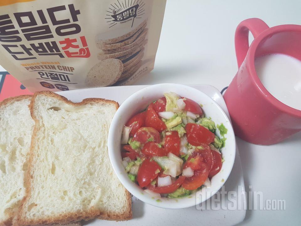 맛있어요 ㅎㅎ열심히 먹구있습니다:)