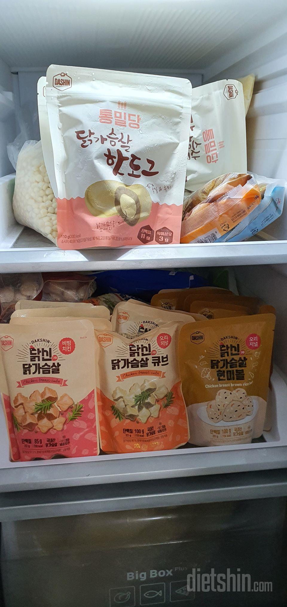 딸 간식으로 꽉 채움~~^^
잘 먹을