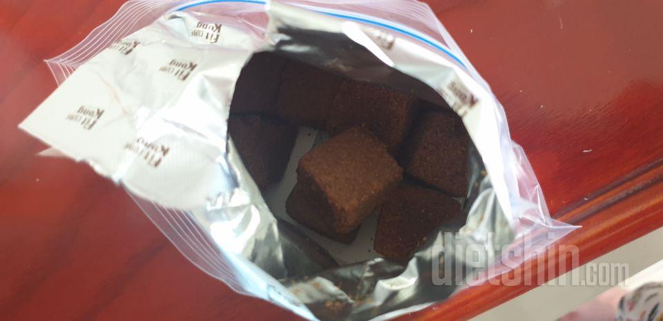 그냥 먹으면 퍽퍽하네요~^^;
요거트