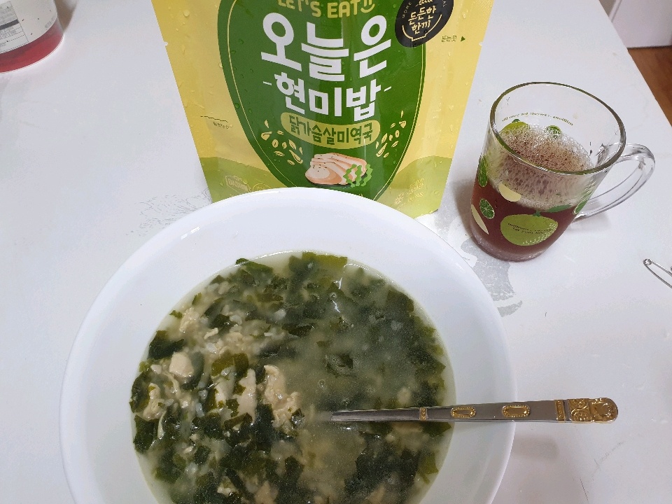 08월 01일( 아침식사 329kcal)