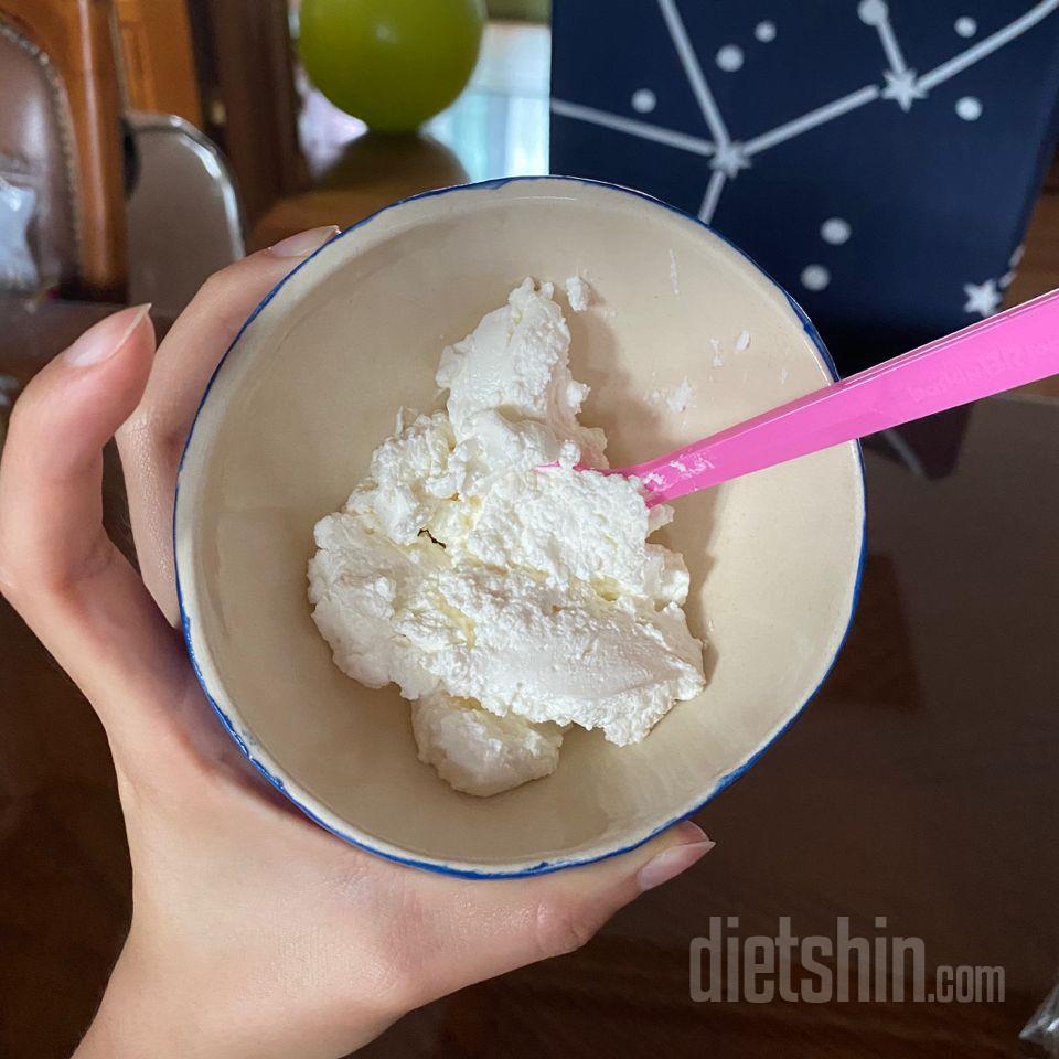 꿀 살짝 넣어서 먹으니 맛있어용 ㅎㅎ